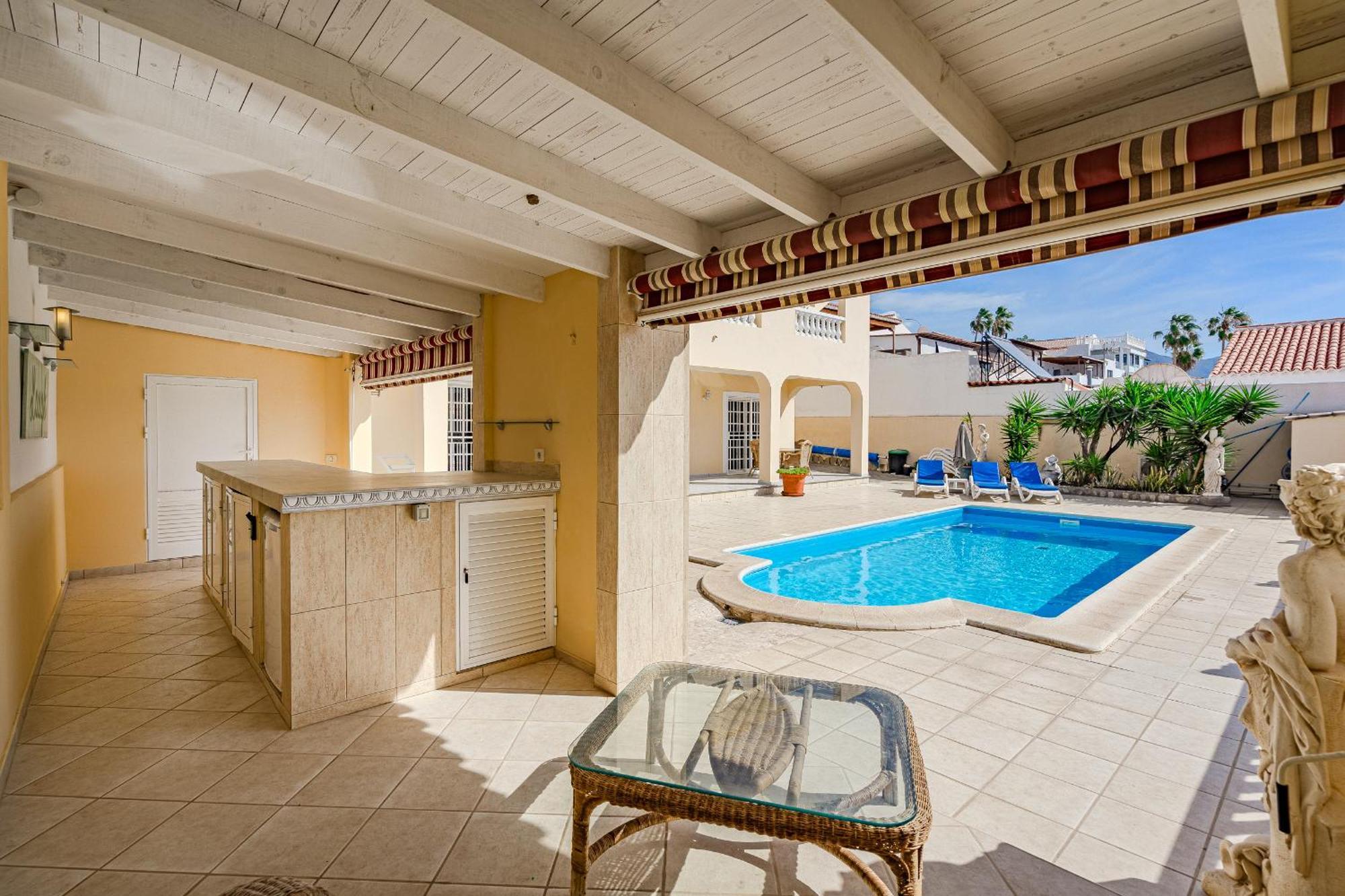 Vil·la El Yuka With Heated Pool